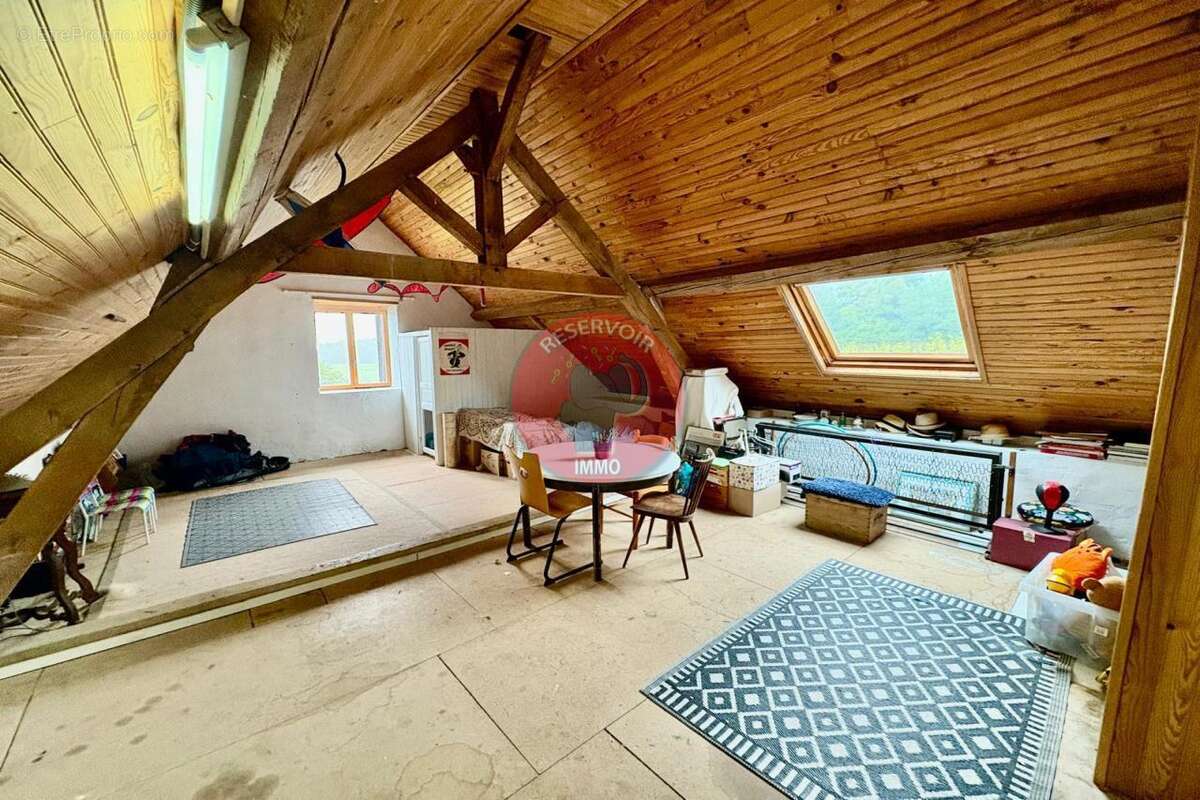 Maison à MOUX-EN-MORVAN