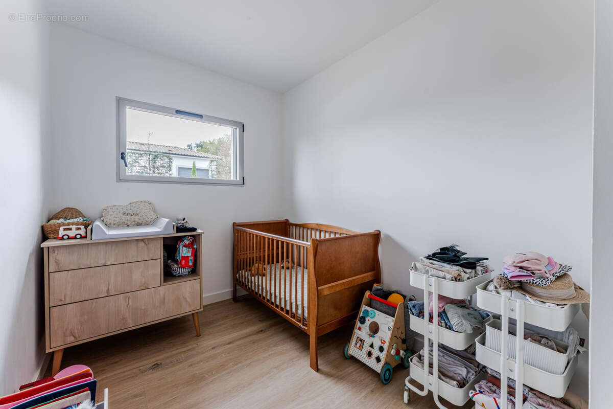 Maison à CAMBLANES-ET-MEYNAC