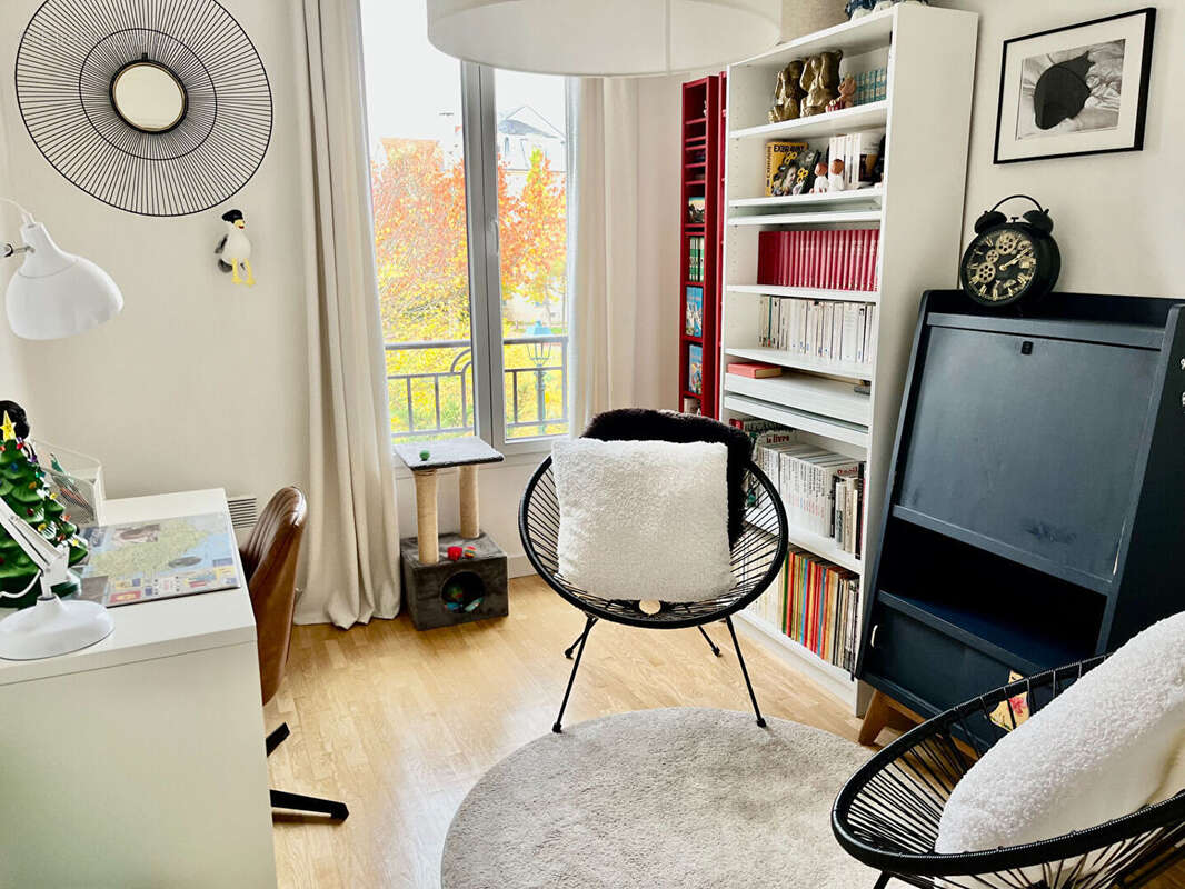 Appartement à LE PLESSIS-ROBINSON