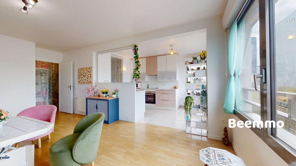 Appartement à NANTERRE