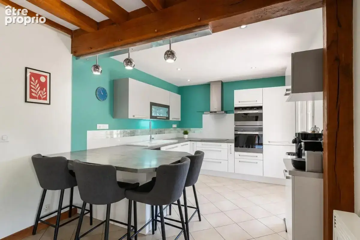 Maison de 7 pièces de 121 m² à Fontenay-Trésigny - photo 2