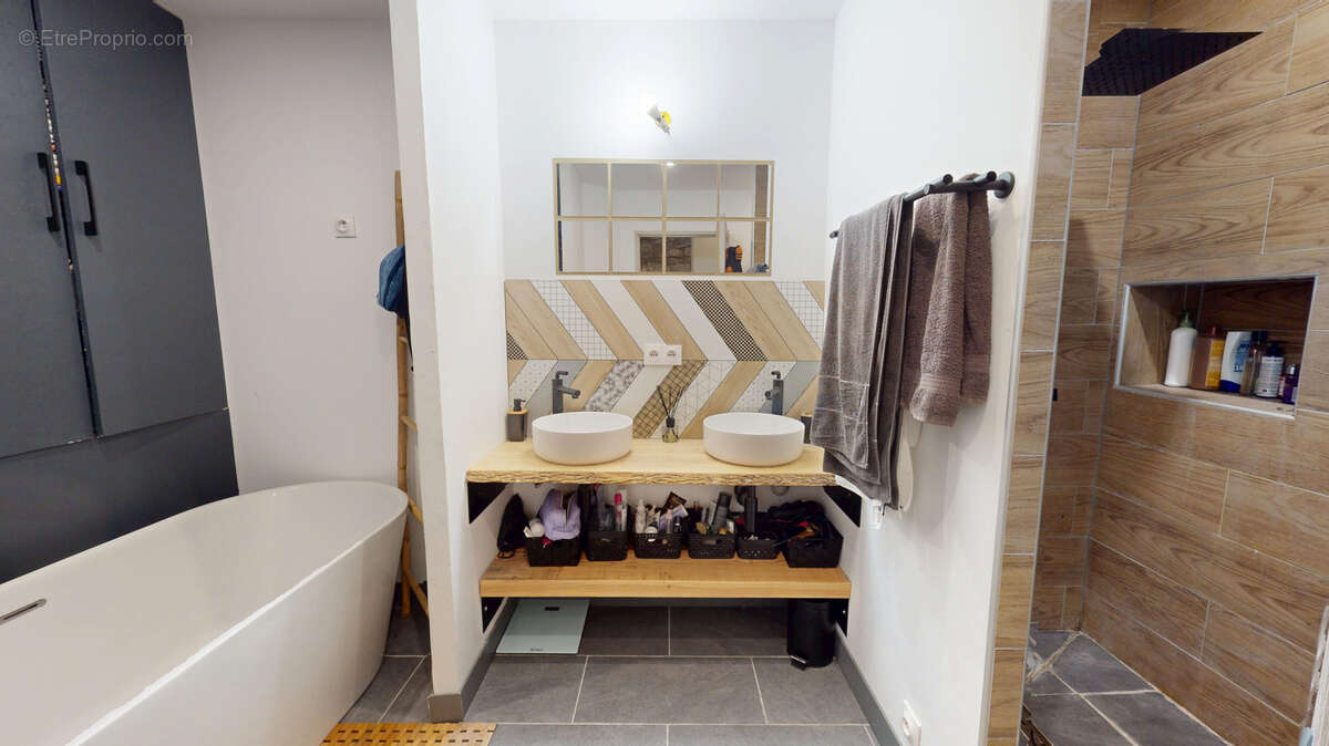 Maison à PONTAILLER-SUR-SAONE