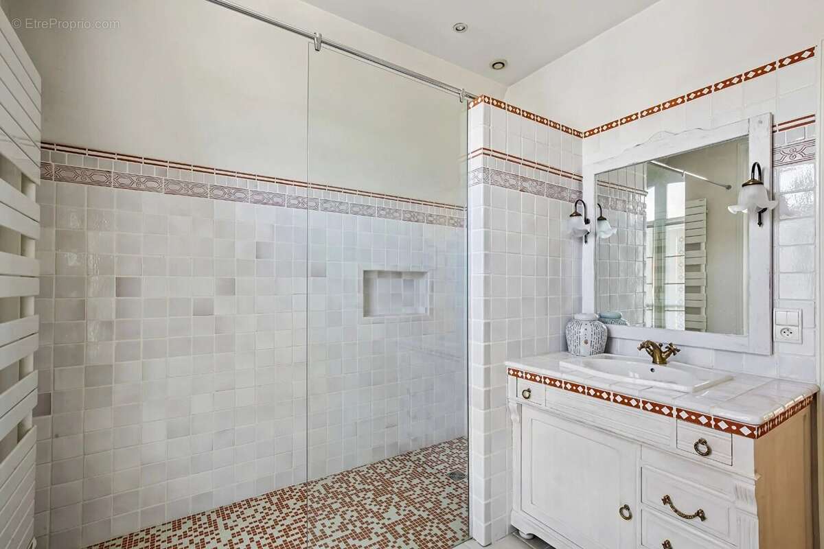 Maison à LE VESINET