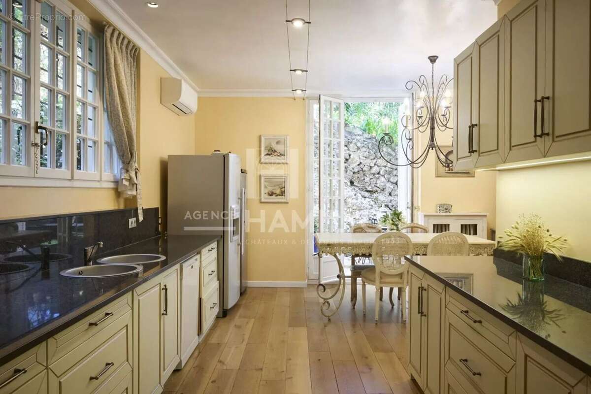 Maison à CAP-D'AIL