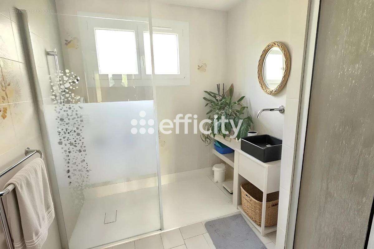 Maison à SAINT-GEORGES-D&#039;ORQUES