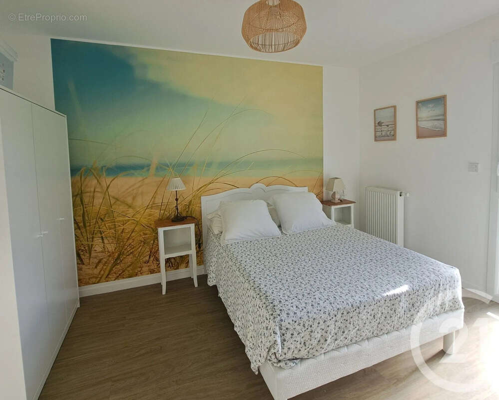 Maison à VAUX-SUR-MER