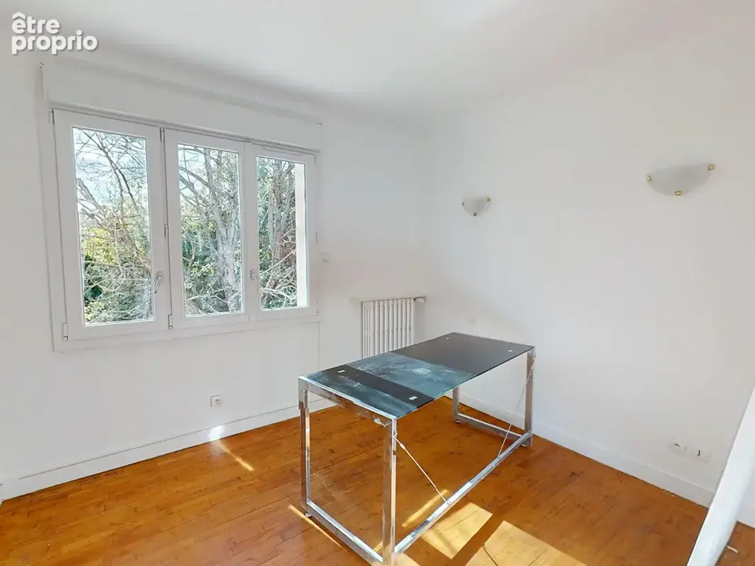 GAGNY, maison familiale de 130m², 9 pièces - photo 5