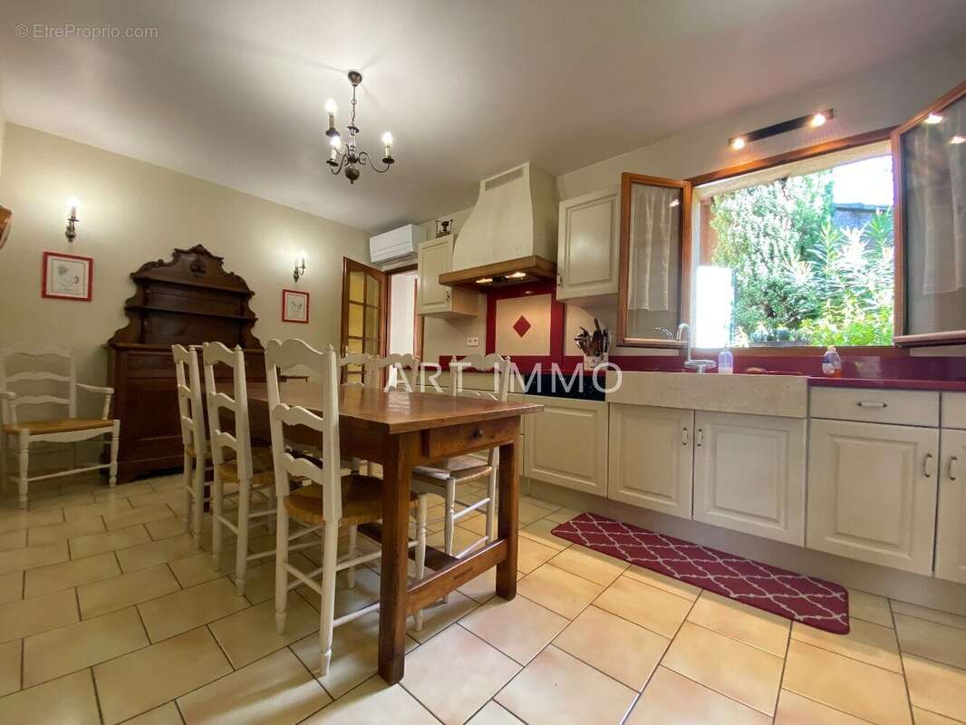 Maison 5 chambres et piscine - photo 9
