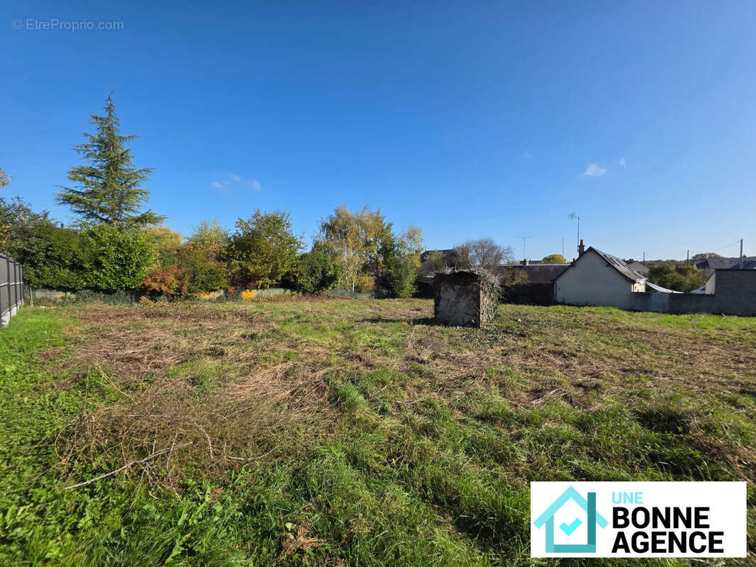 Terrain à CHANCEAUX-SUR-CHOISILLE