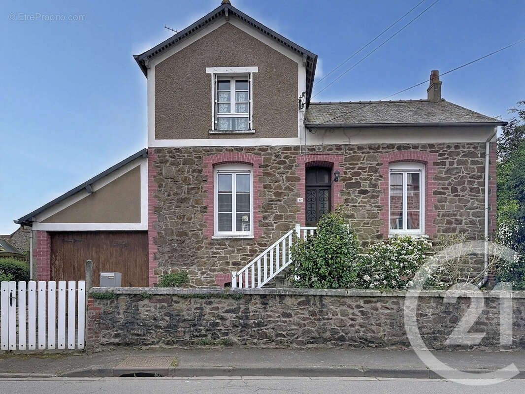 Maison à LAMBALLE