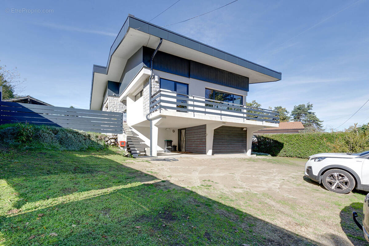 Maison à EXCENEVEX