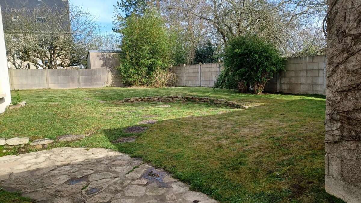 Maison à CARHAIX-PLOUGUER