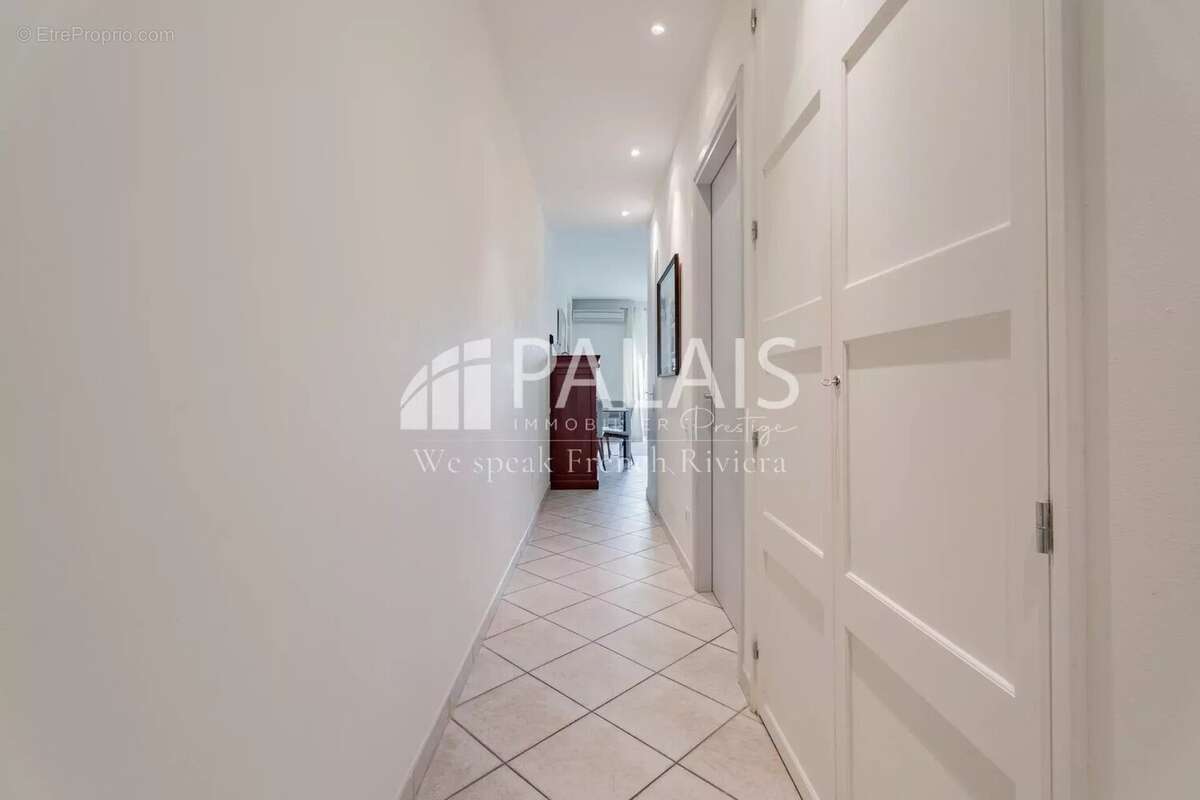 Appartement à BEAULIEU-SUR-MER