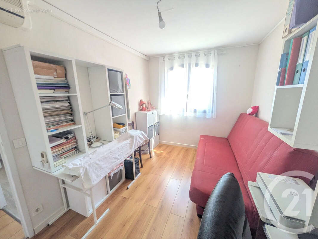 Maison 92 m² à Toulon  - photo 12