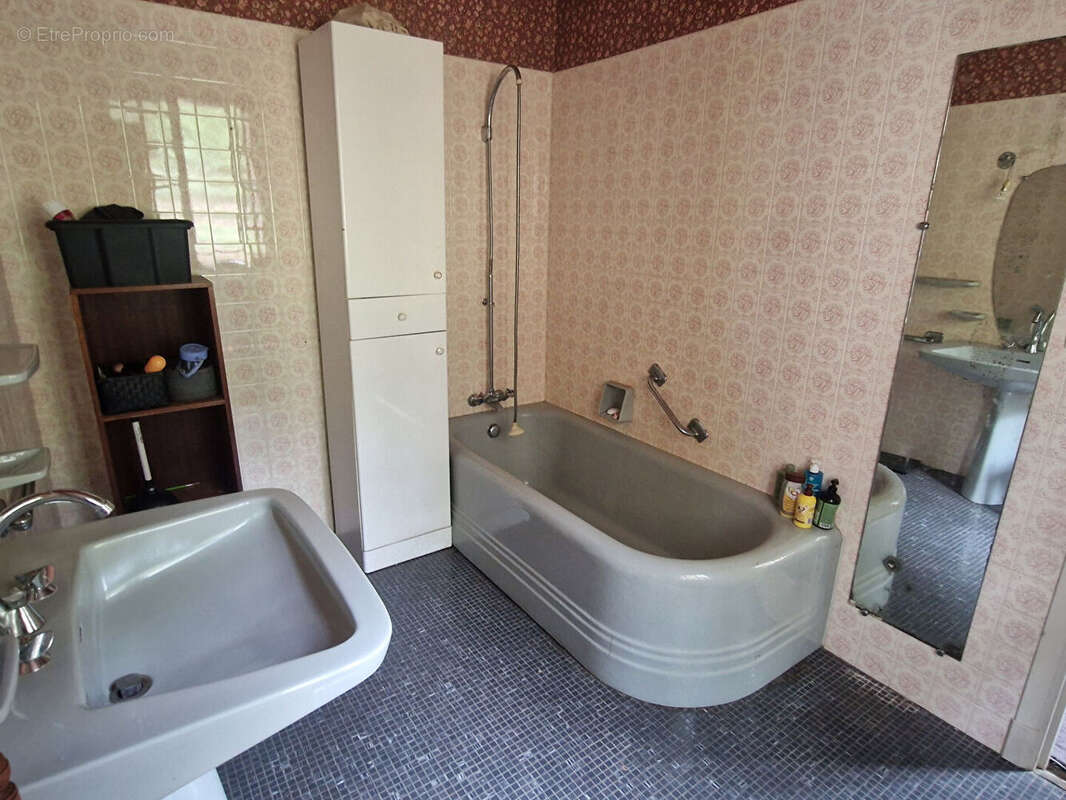 Maison type Chalet au calme et avec 1,3Ha attenant - photo 13