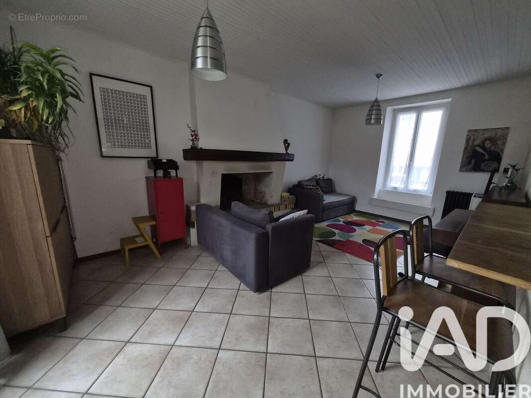 Photo 8 - Maison à NESMY
