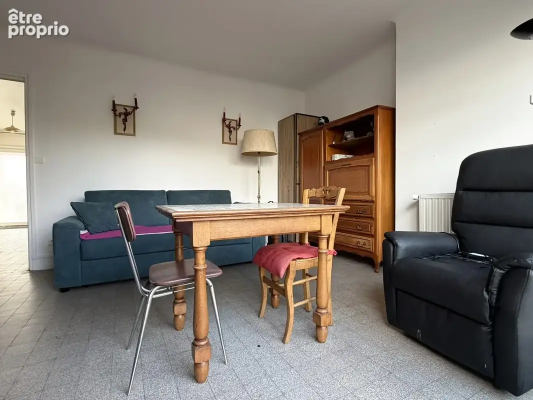 Nouveauté : belle bâtisse avec possibilité de 2 logements + garage - photo 3