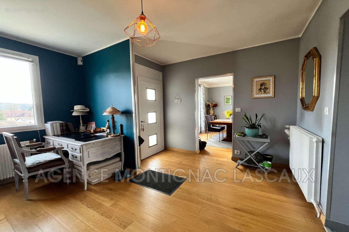 Maison à MONTIGNAC
