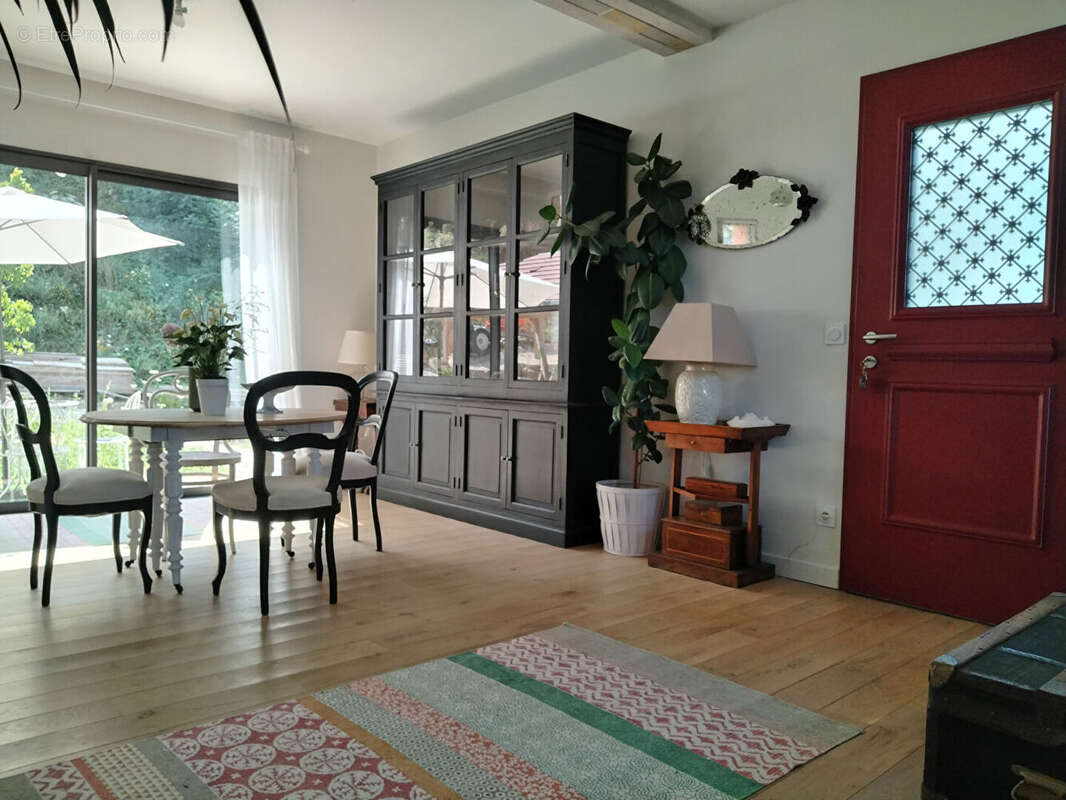 Maison à SALINS-LES-BAINS