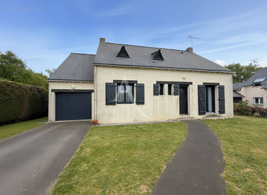 Maison à NOZAY
