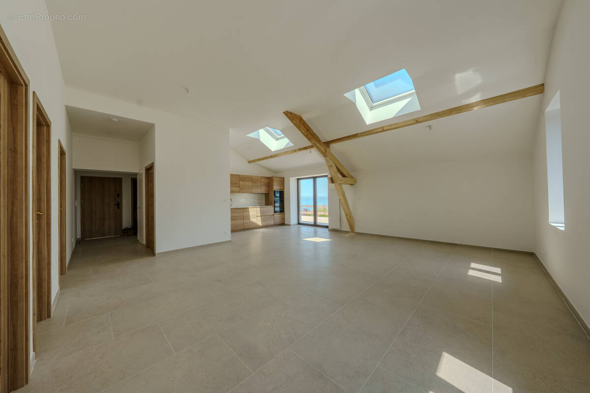 Appartement à EXCENEVEX