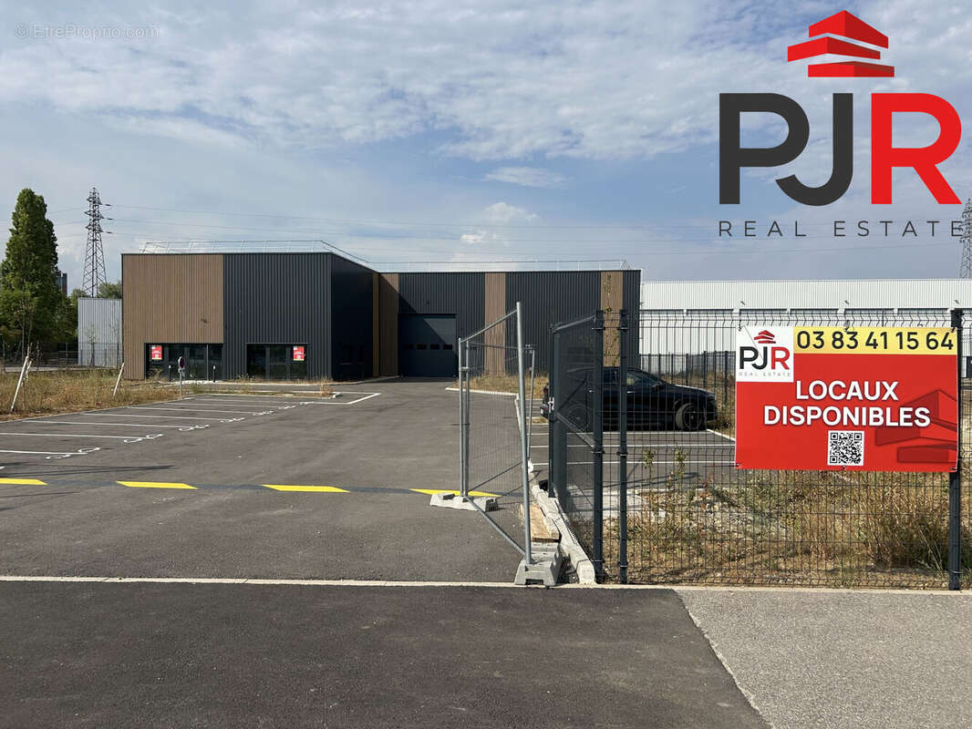 Commerce 470 m² à Heillecourt  - photo 2