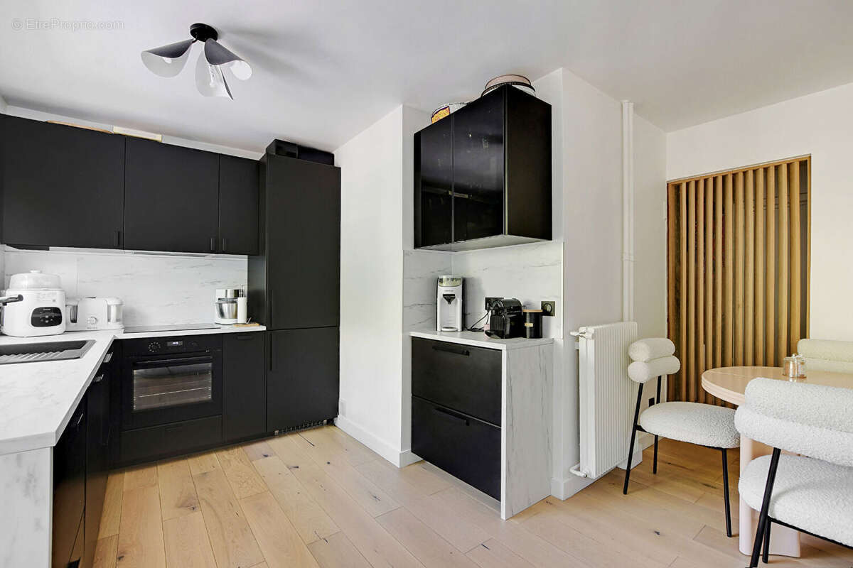 Appartement à PARIS-11E