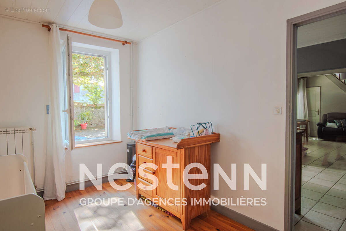 Maison Alban ancienne ferme avec dépendances sur 1ha de terrain attenant - photo 6
