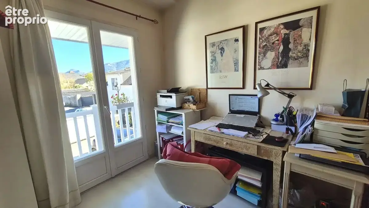 A VENDRE, SAINT-PÉ-DE-BIGORRE, Maison de 192 m² habitables sur une parcelle de 565 m² - photo 6