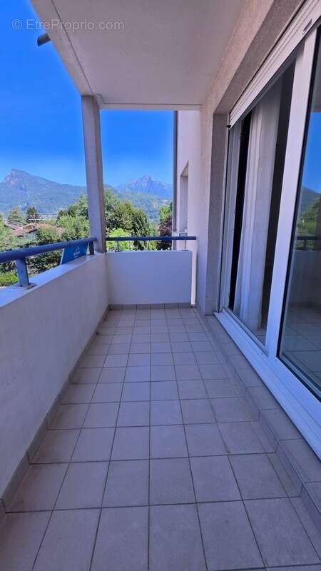 Appartement à vendre 3 pièces CLUSES (74) - photo 5