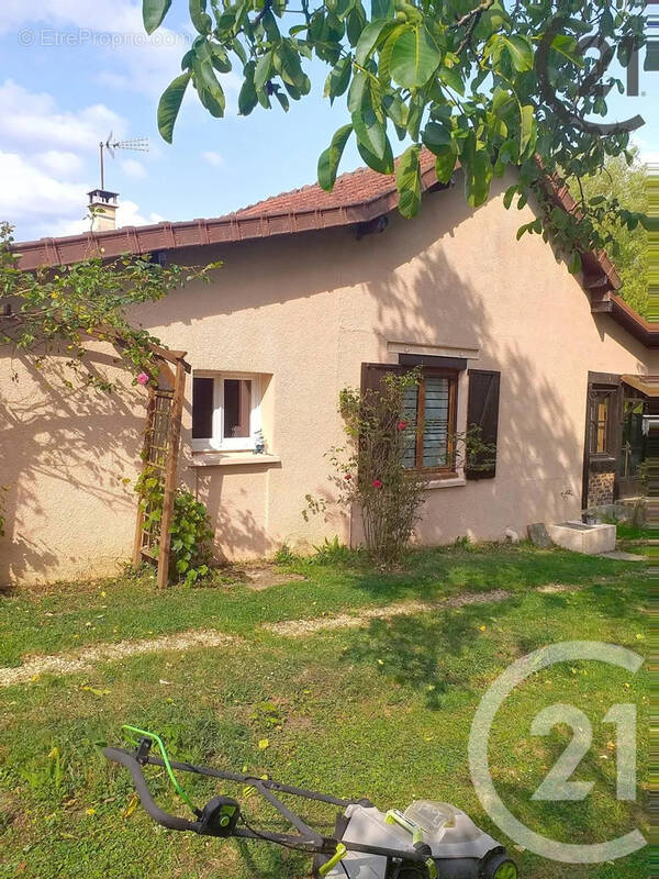 Maison à CHAMBEUGLE