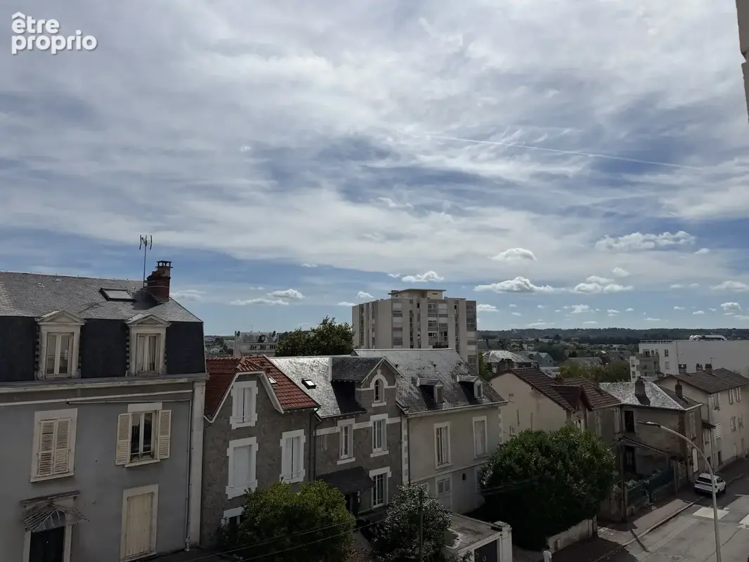 F4 secteur Mairie 103 m2 habitables - photo 7