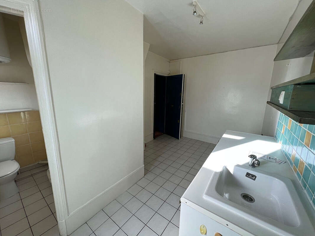 Appartement à PARIS-19E