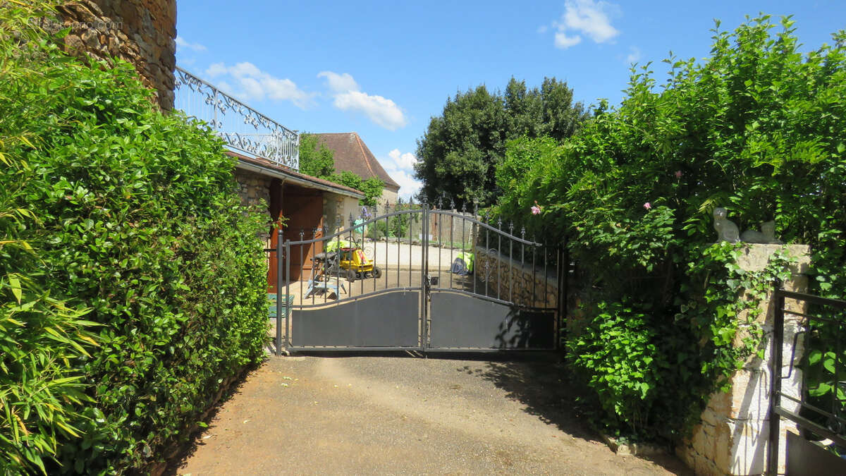 Maison à SAINT-JORY-LAS-BLOUX