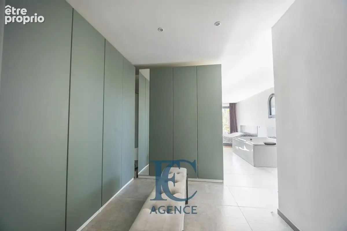 Propriété de 372 m2 vue mer exceptionnelle - photo 8