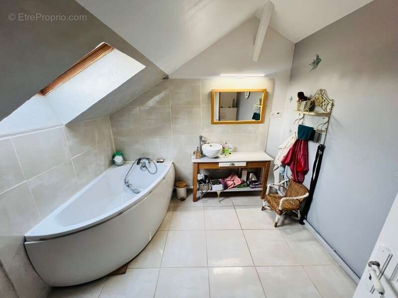 Maison à CHATELLERAULT