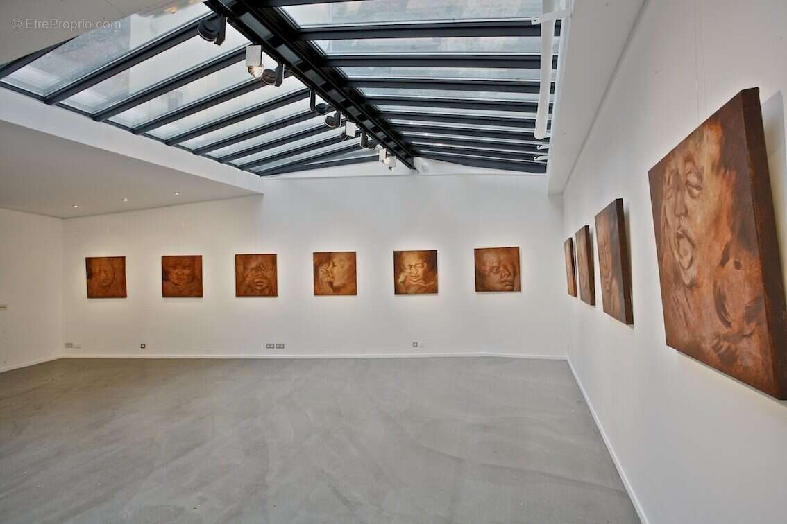 Surface exposition - Appartement à PARIS-11E