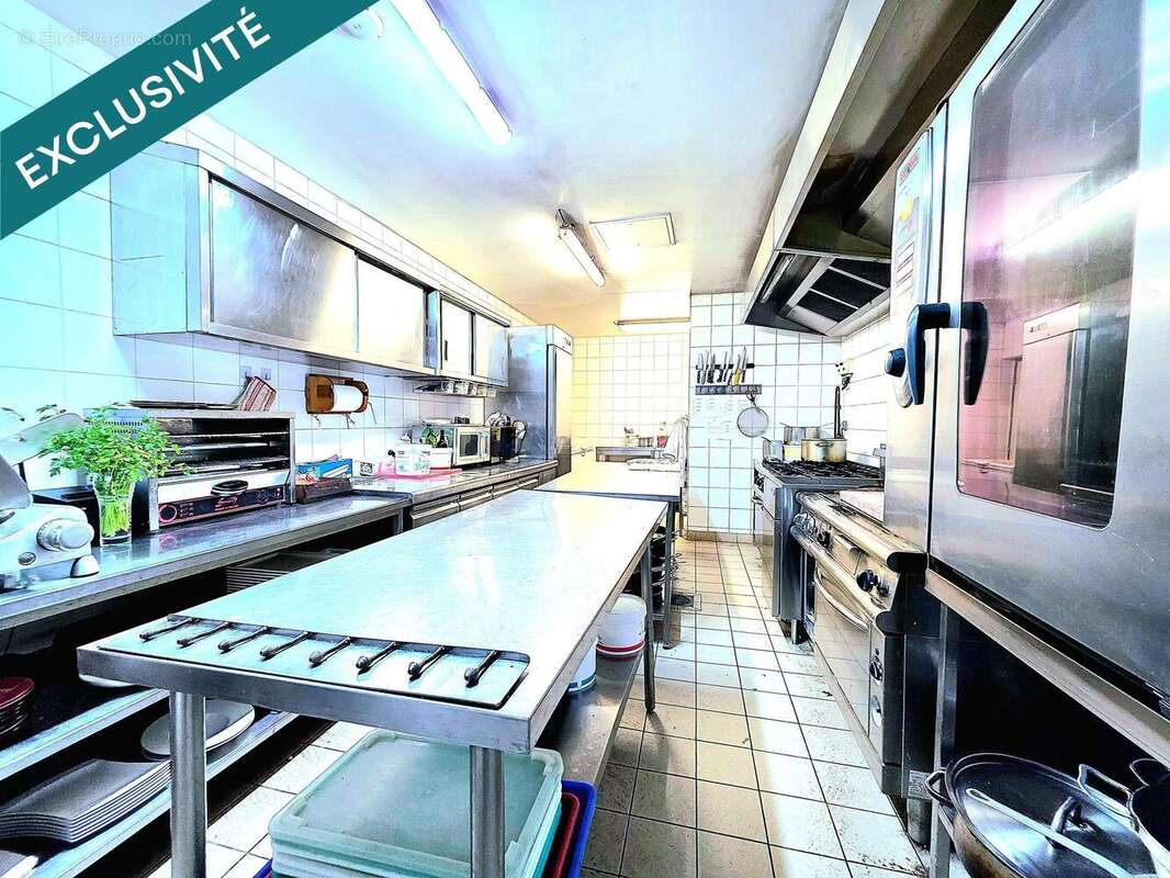 Photo 3 - Commerce à CHESSY