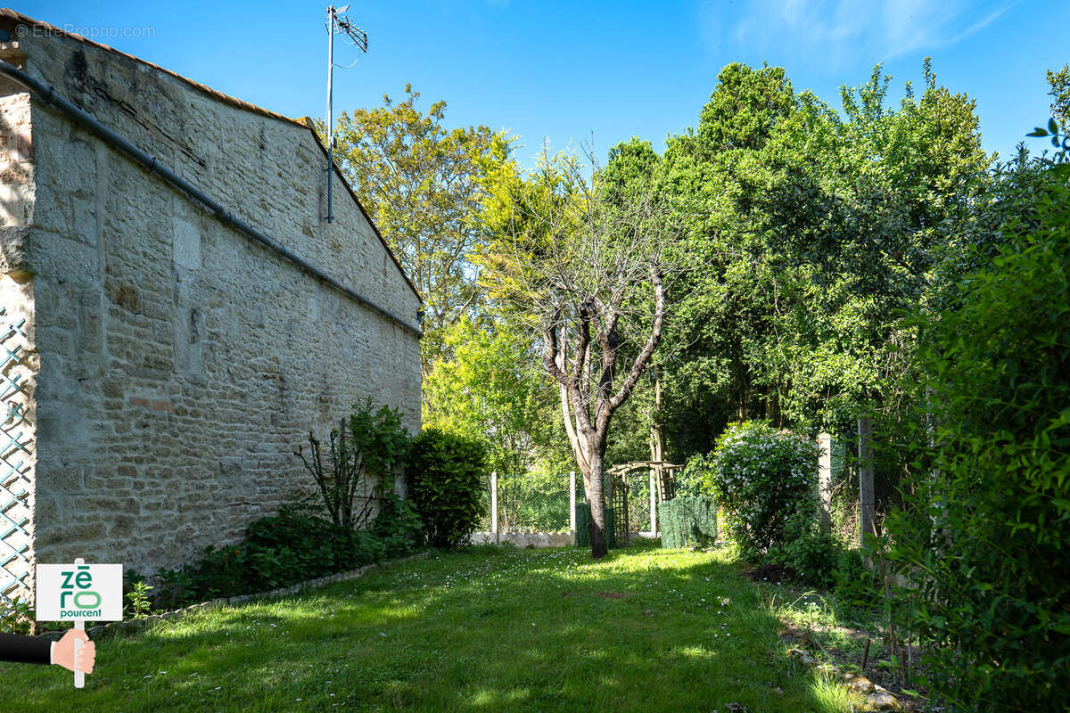 Maison à LA BRETONNIERE-LA-CLAYE