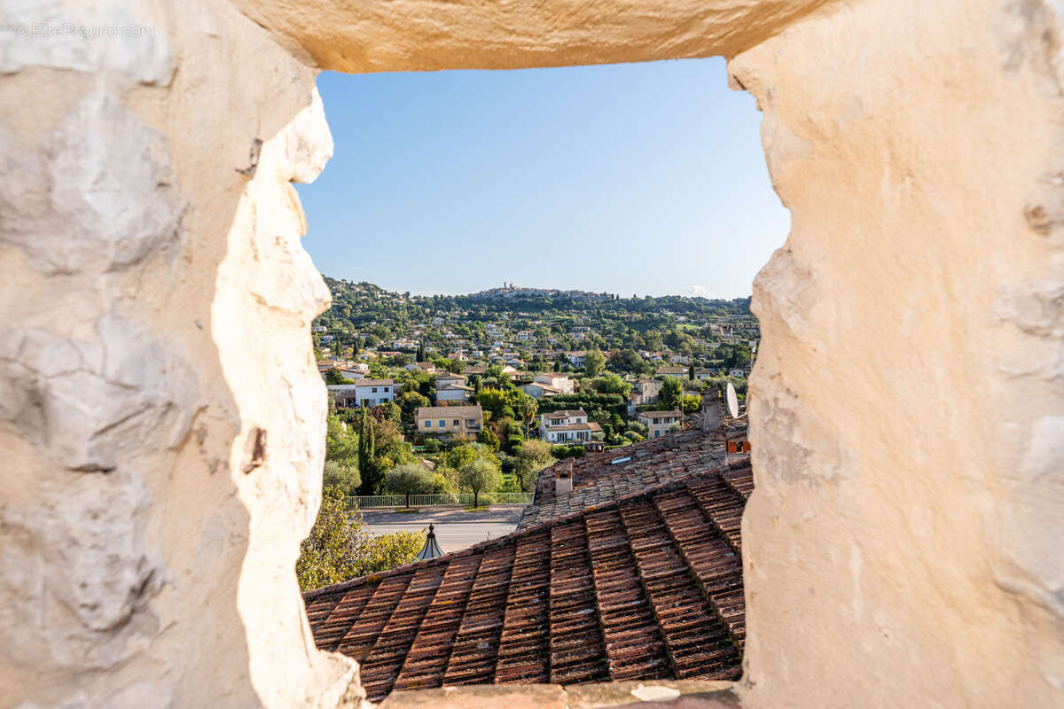 Maison à LA COLLE-SUR-LOUP