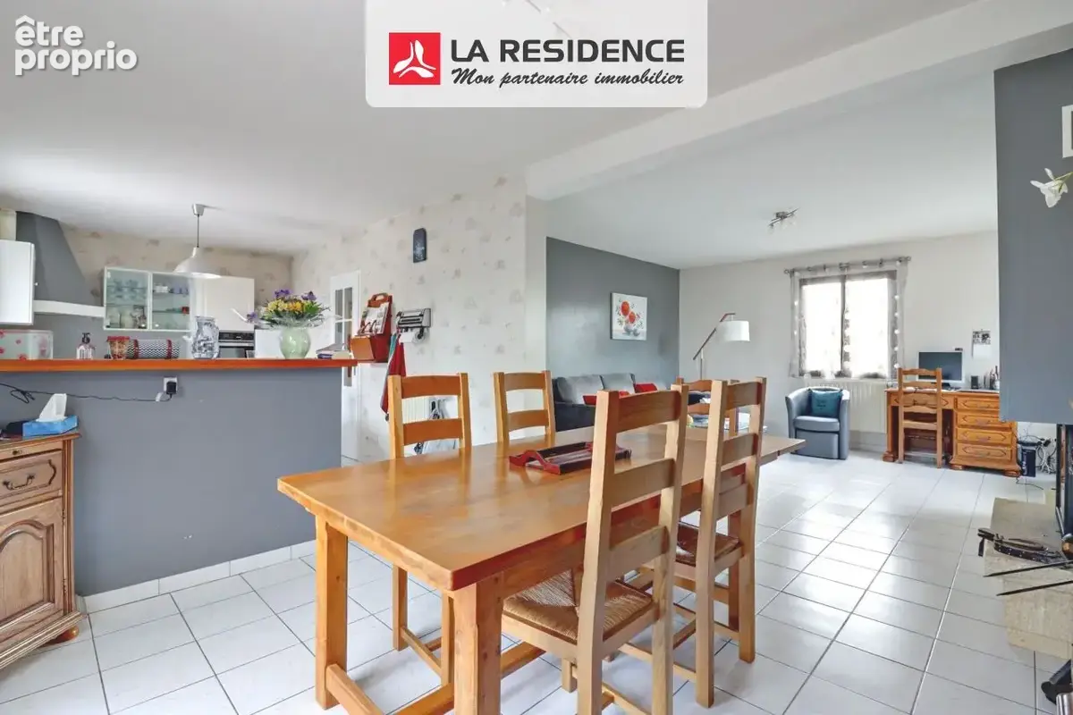 Maison 8 pièces 130 m² à vendre à Vineuil (41350) - photo 4