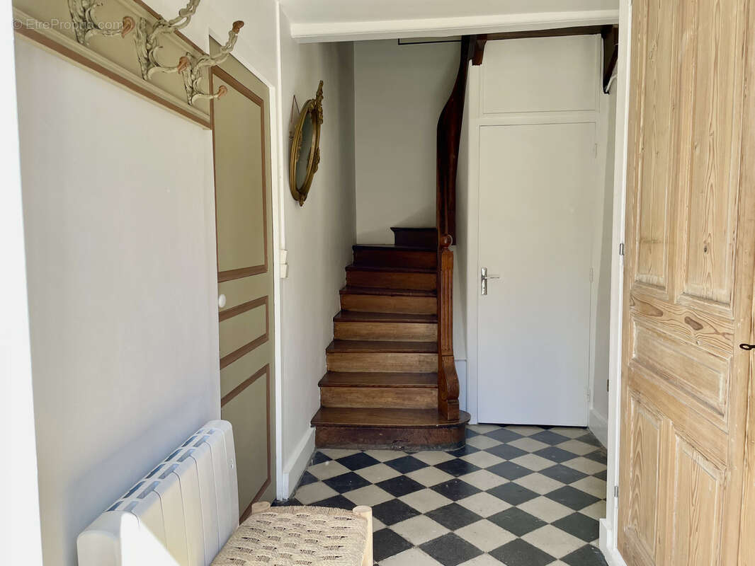 Maison à NERVIEUX