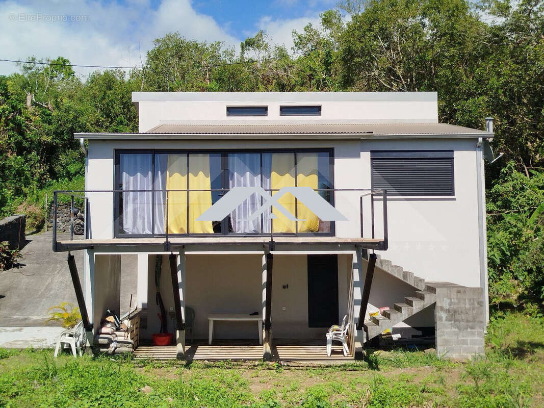 Maison à SAINT-BENOIT