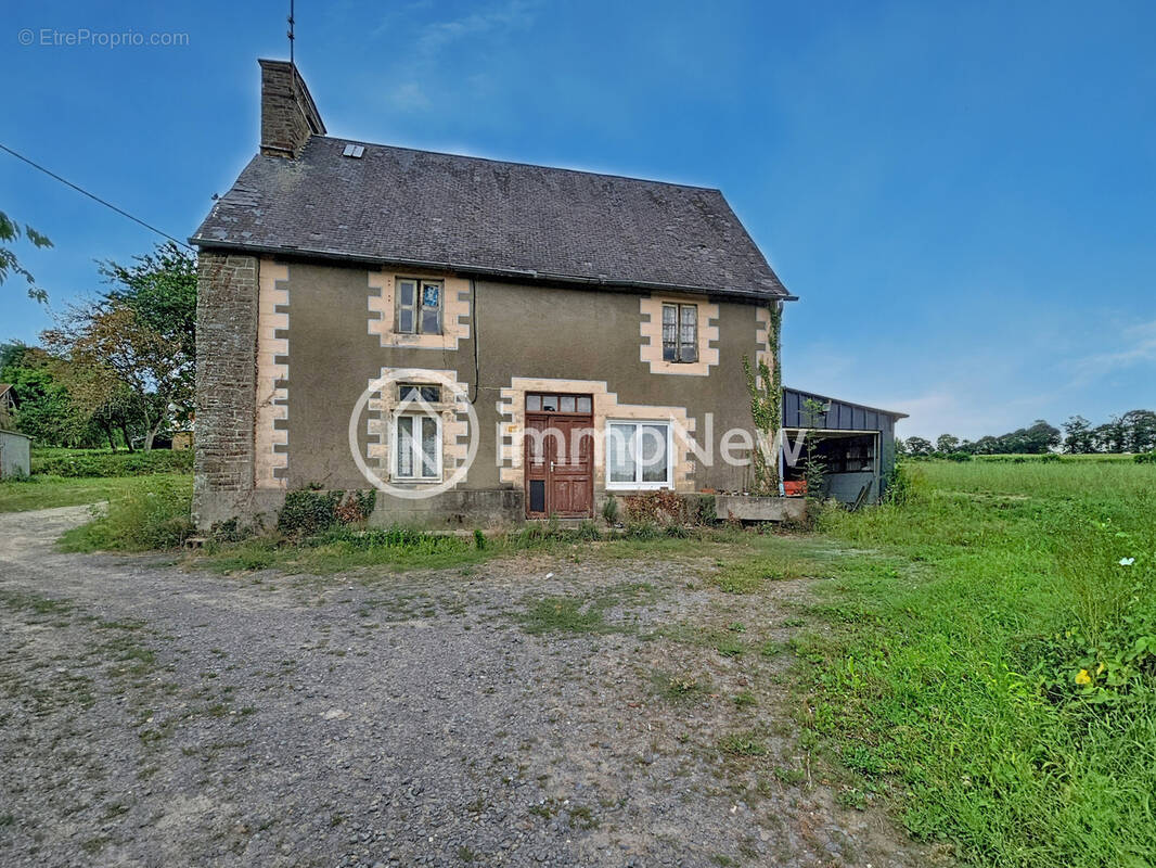 Maison à ISIGNY-LE-BUAT