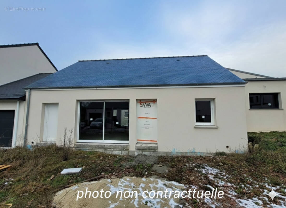 Maison à LA BOUEXIERE