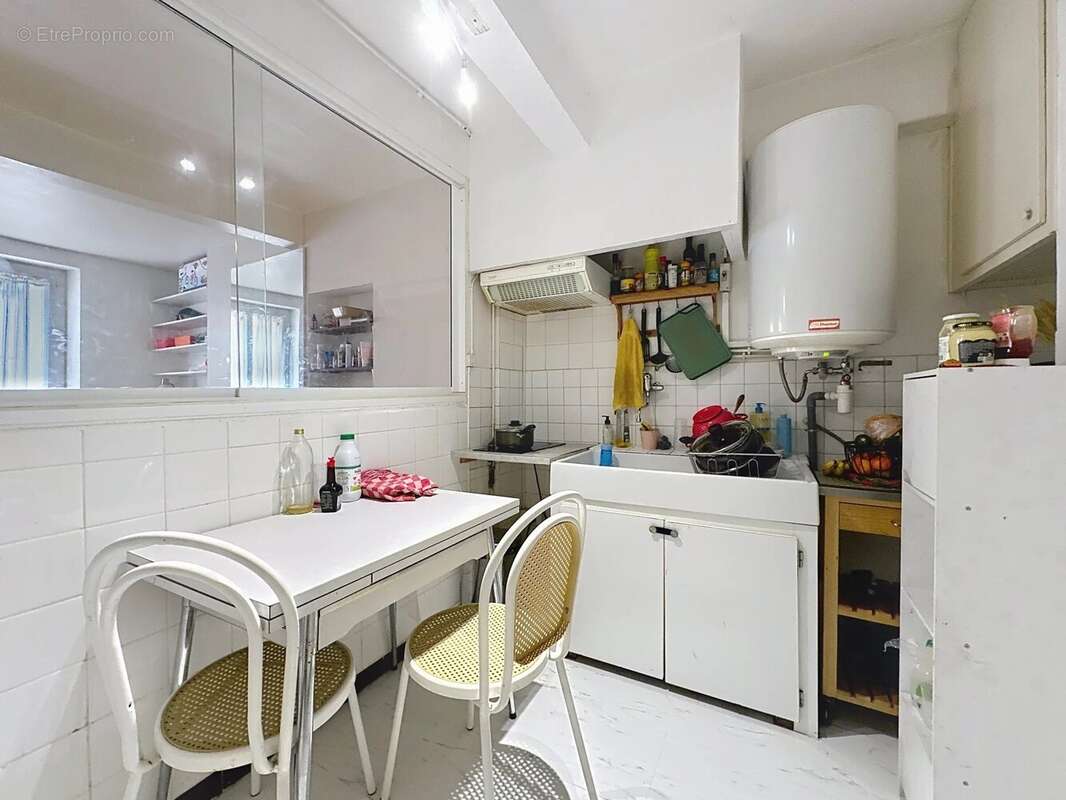 Saint Etienne - Immeuble de 230 m² - photo 3