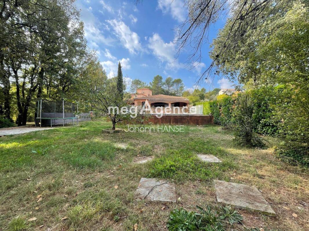 Appartement à TRANS-EN-PROVENCE