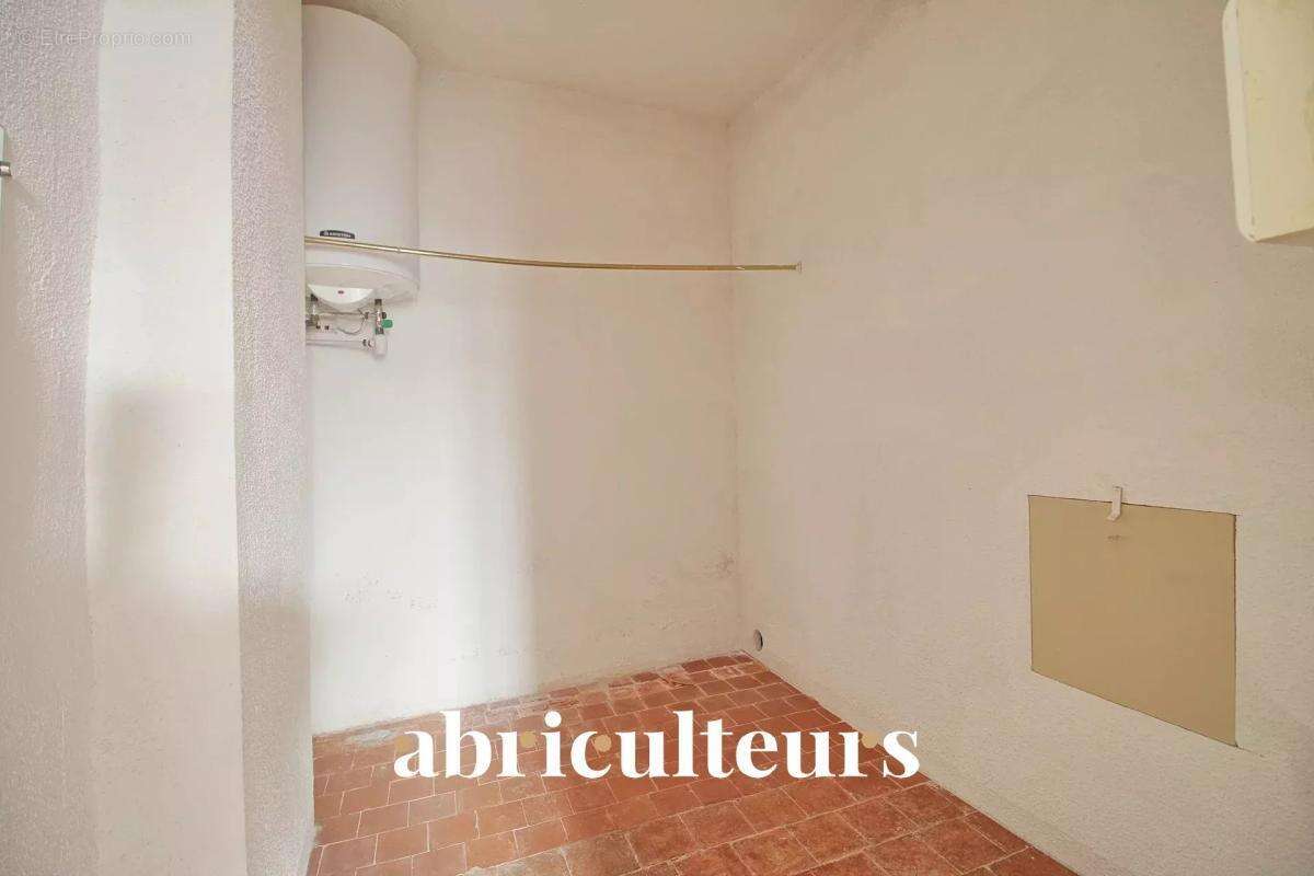 Appartement à ROGNES