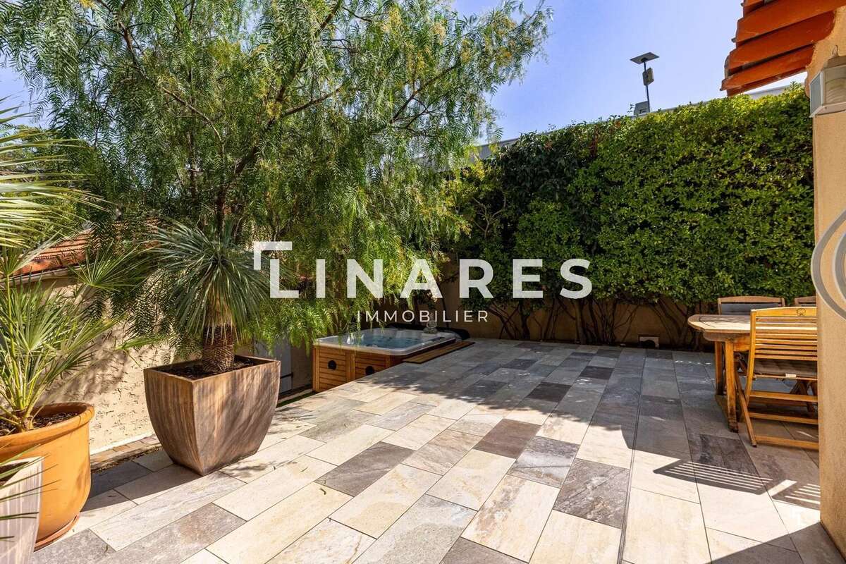 L'ÉCRIN DE LA TREILLE - Villa T4 de 85m² - Garage de 32m² - Terrain de 307m² - 13011 LA TREILLE - photo 12