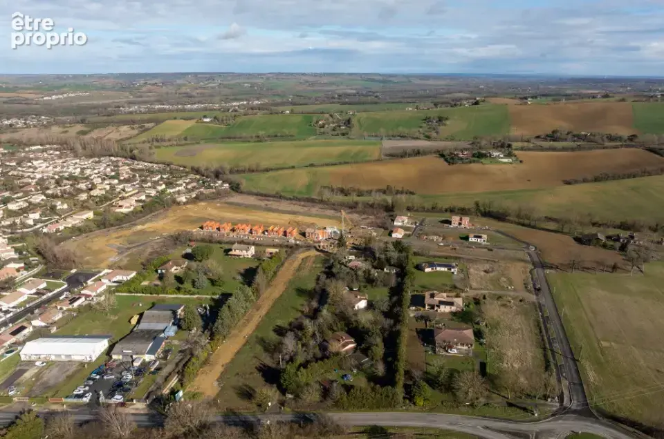Terrain à L'ISLE-JOURDAIN